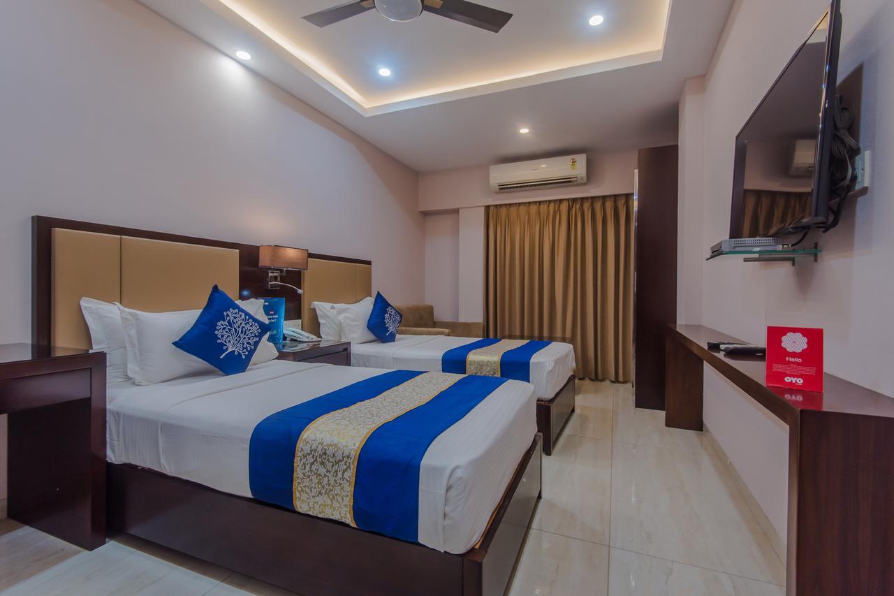 Hotel Godwin - Colaba Mumbai Bagian luar foto