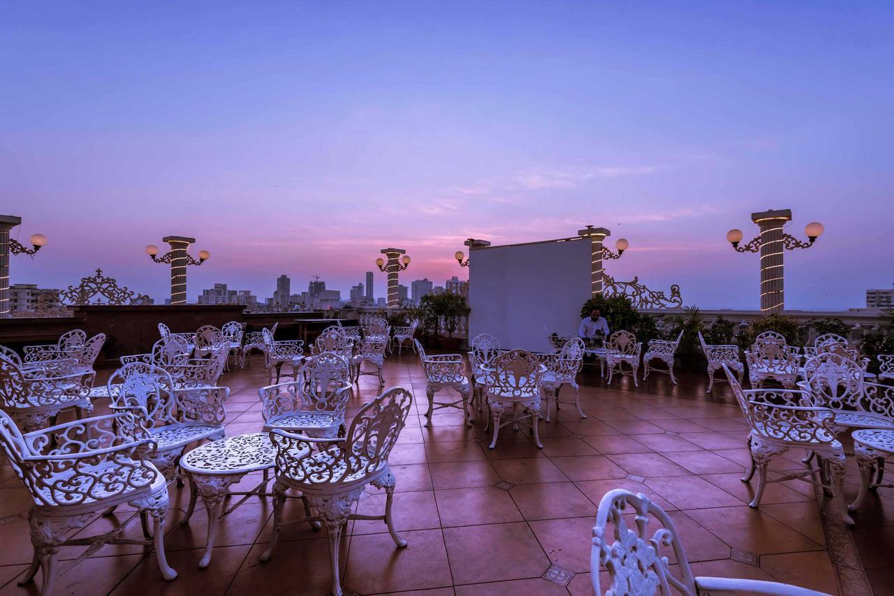 Hotel Godwin - Colaba Mumbai Bagian luar foto